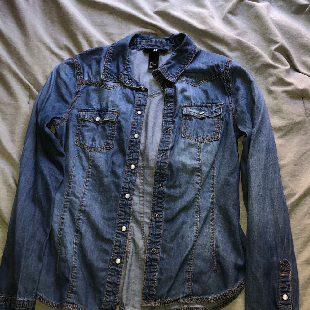 Women’s Light Jean Cardigan